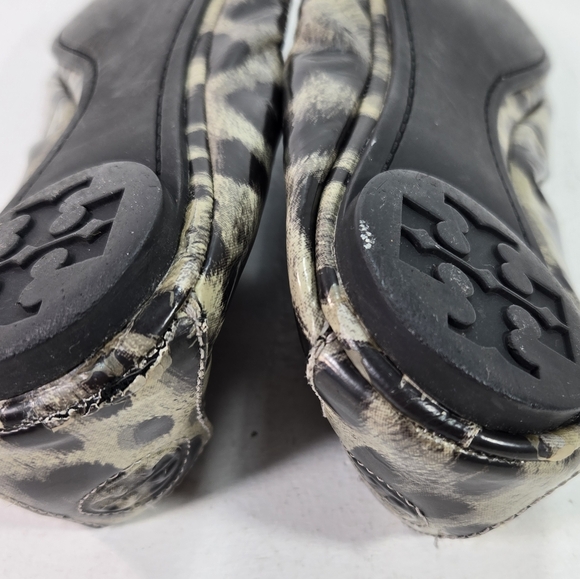 Tory Burch Animal Print Patent Leather Ballet Flats 7½ - Picture 11 of 13